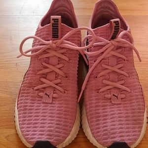 Women's Puma Lavender Colored Sneakers